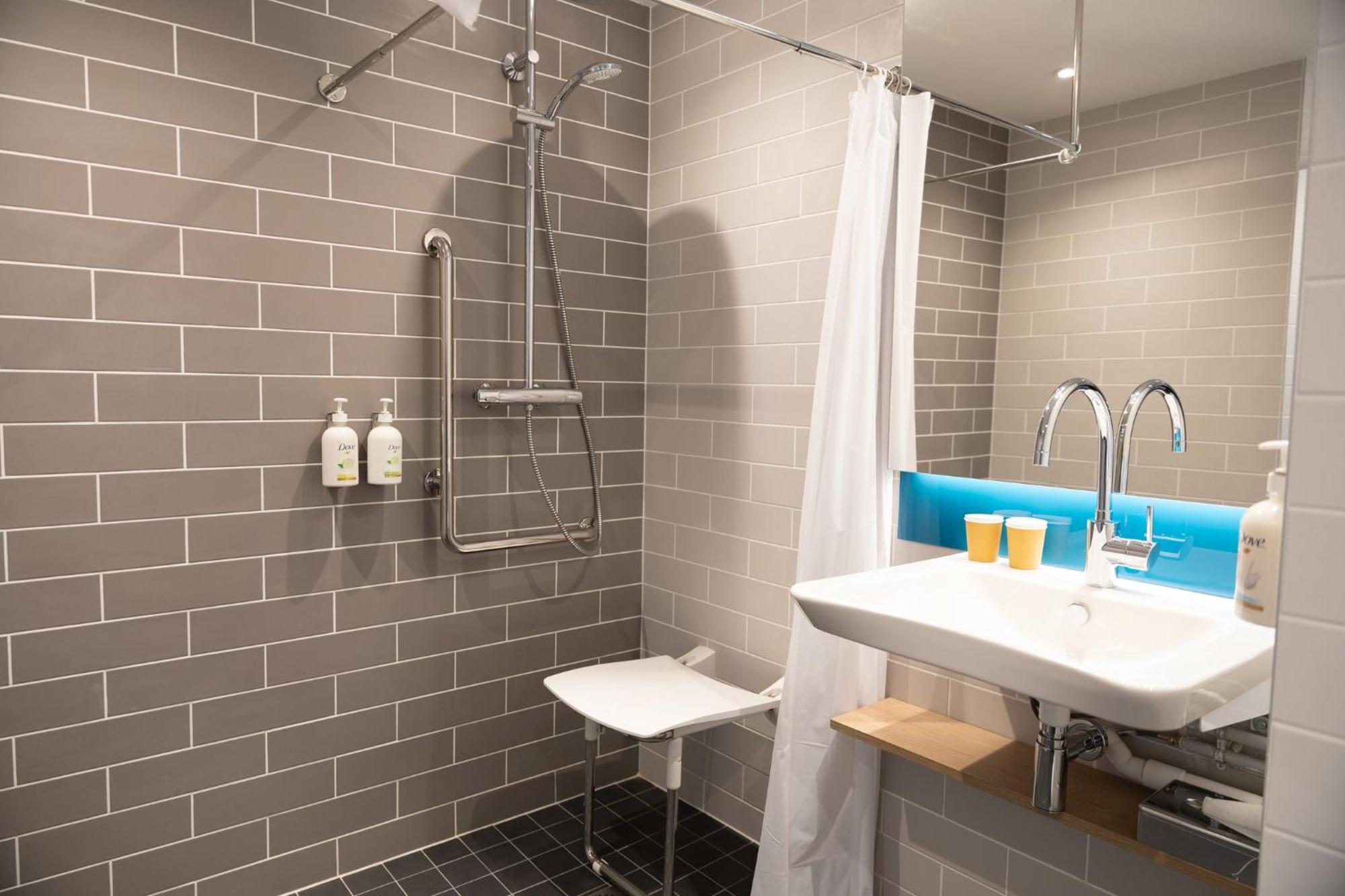 Holiday Inn Express Caen Epron By Ihg Luaran gambar